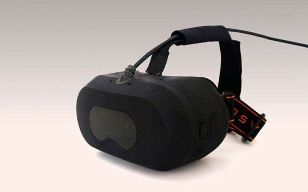 Общественная VR-гарнитура Sensics VIS имеет на 70% лучшее разрешение, чем Vive и Rift