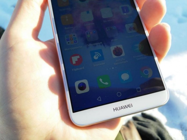 Обзор Huawei P Smart: почти идеальный, быстрый, но…