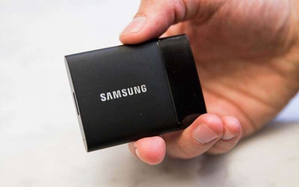 Портативный твердотельный накопитель Samsung SSD T3 с емкостью до 2 Тб