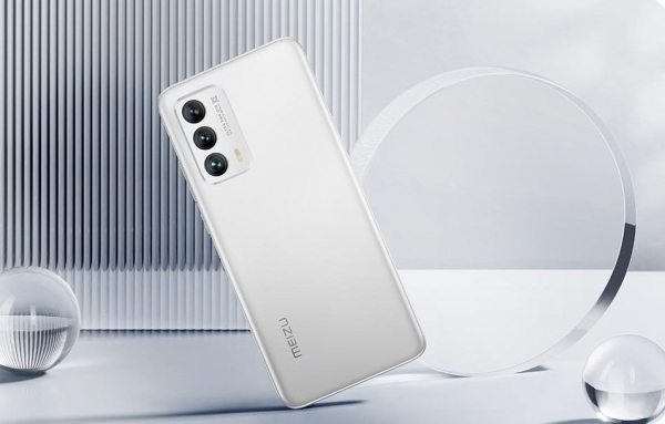 Meizu 18 Pro — смартфон вобравший все лучшее от Meizu и Samsung