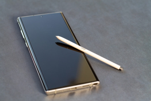 Пользователи Samsung Galaxy Note 10 жалуются на работу стилуса