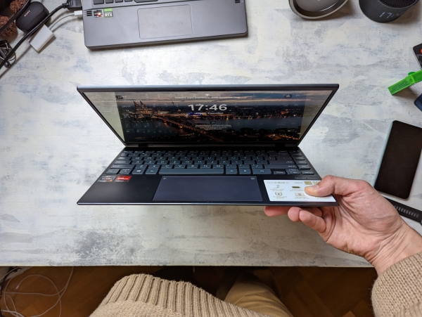 Обзор ASUS ZenBook 13 OLED: Тонкий, легкий и мощный!