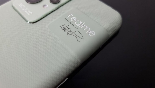 Камеры у Realme GT 5 Pro и особенности OnePlus 12