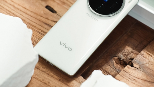 Vivo X100s удивит не только своим плоским экраном