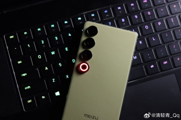 Meizu 21 Pro во всех расцветках на студийных фото